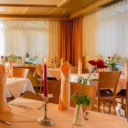 Otel Heilquelle-leukerbad-therme