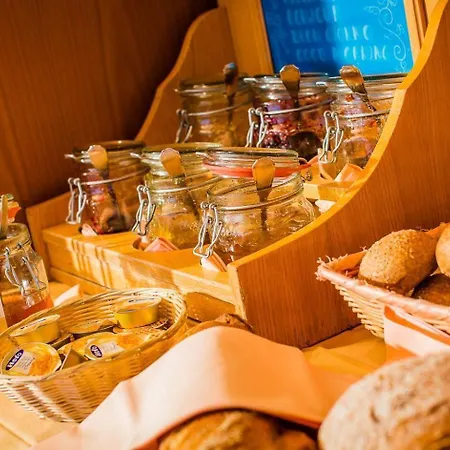 Heilquelle-leukerbad-therme