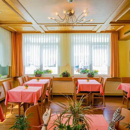 Hotel Heilquelle-leukerbad-therme