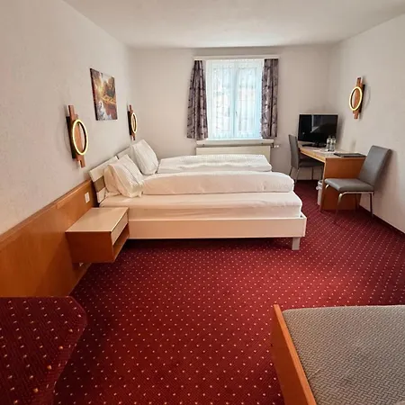 Heilquelle-leukerbad-therme Hotel Leukerbad