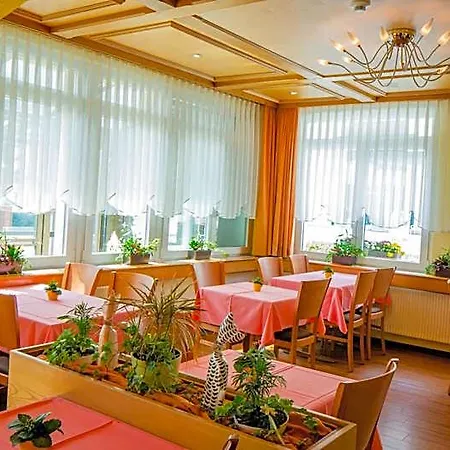 Hotel Heilquelle-leukerbad-therme
