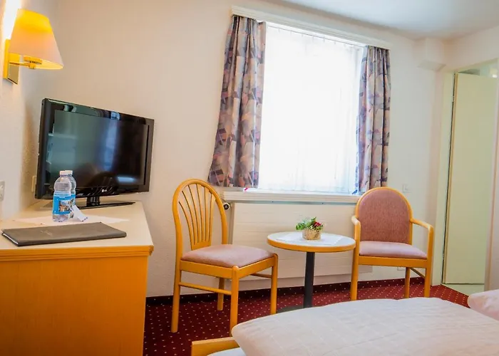 Hotell Heilquelle-leukerbad-therme 3*